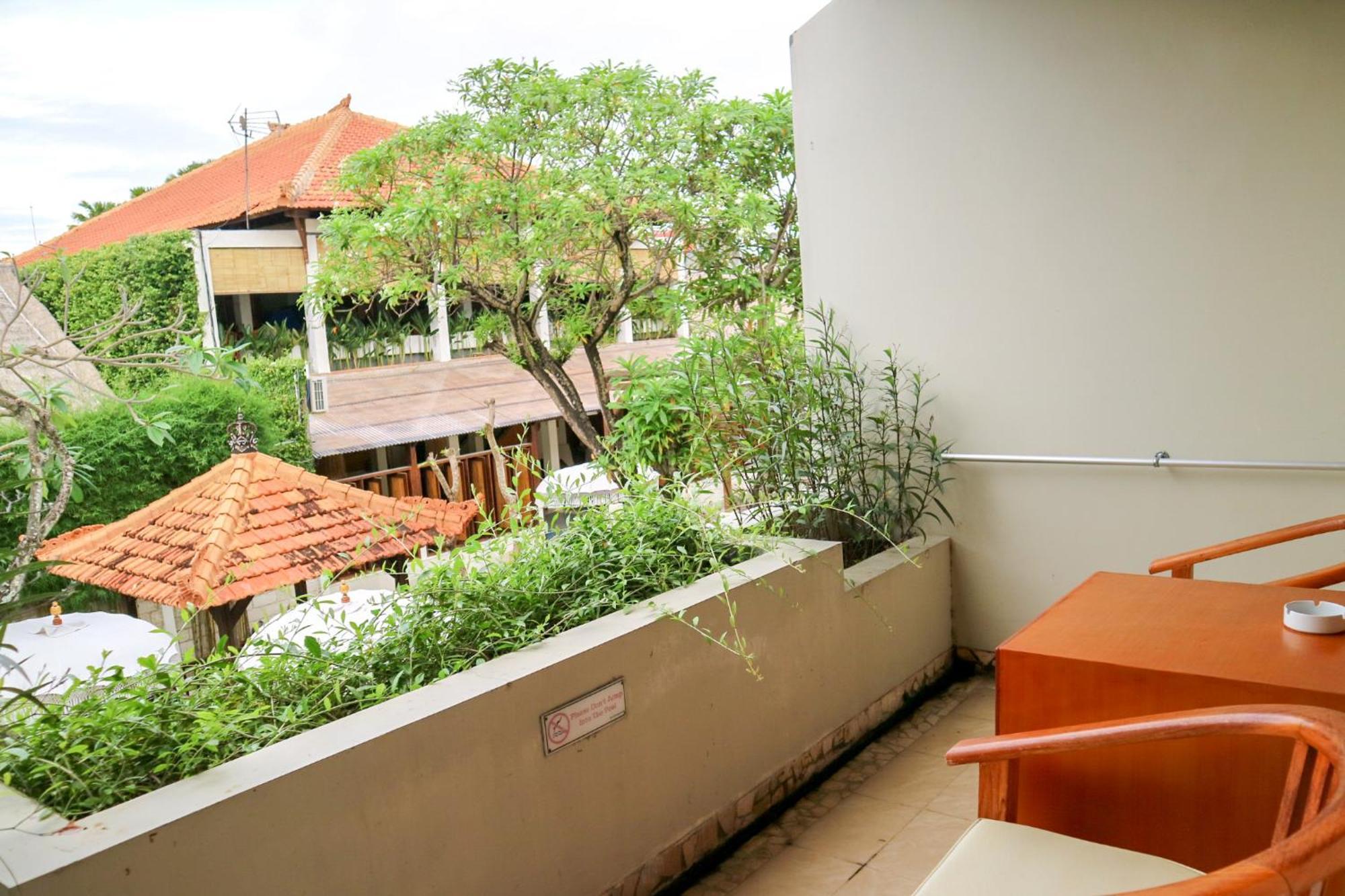 The Lagoon Bali Pool Hotel And Suites Legian Exterior foto