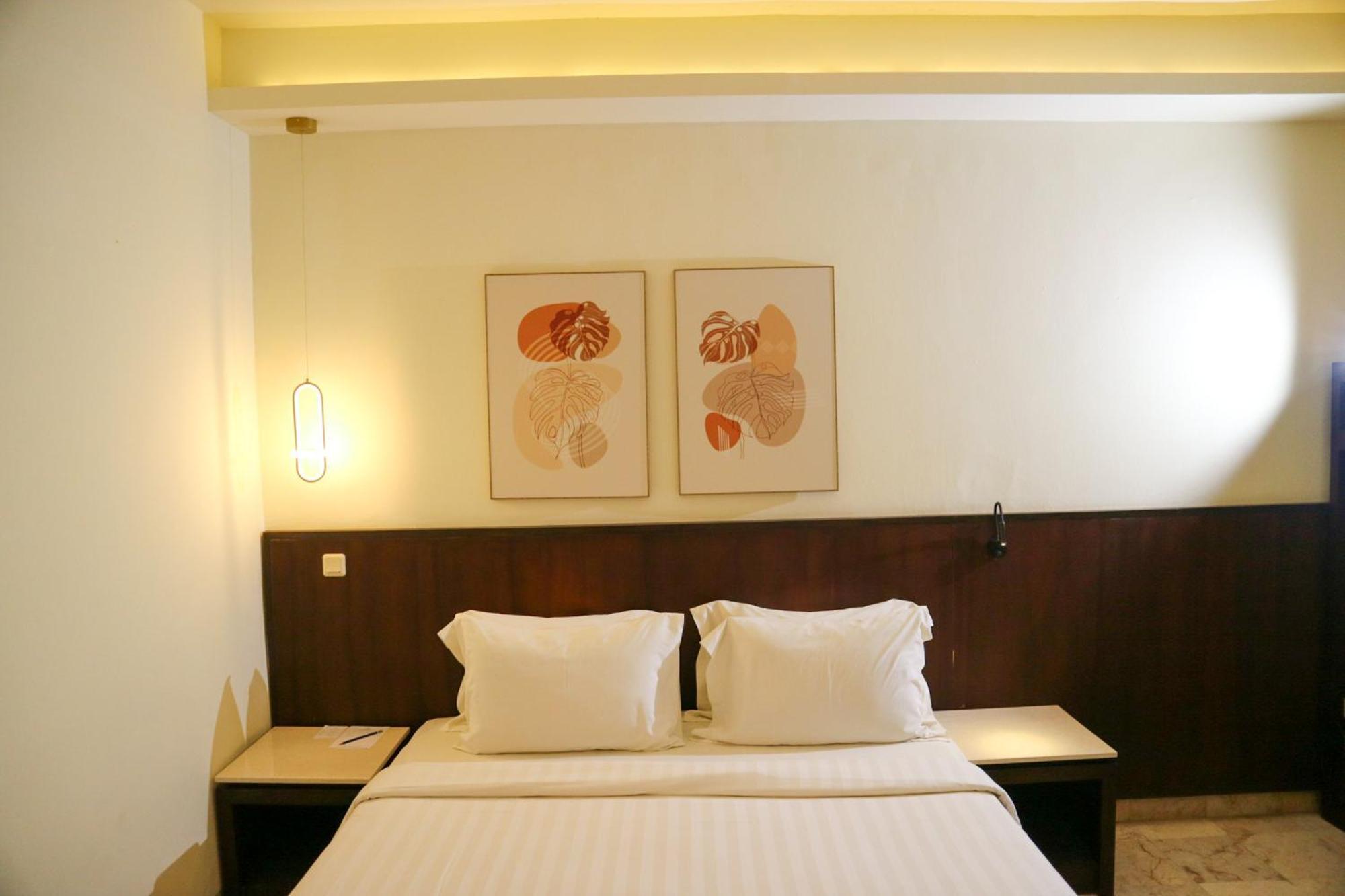 The Lagoon Bali Pool Hotel And Suites Legian Exterior foto